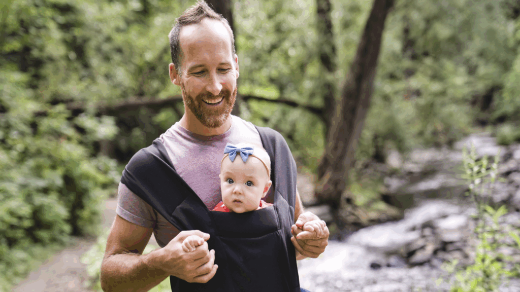 People Are Dragging a Man for His Unhinged Views on Dads Baby-Wearing